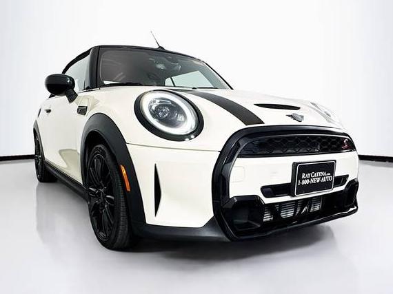 MINI COOPER CONVERTIBLE 2023 WMW43DL06P3P52609 image